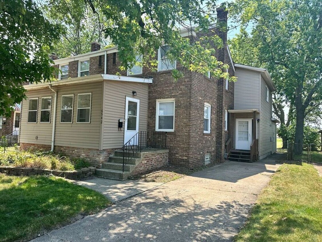 6542 S McCook Ave, Hammond, IN 46323 House Rental in Hammond, IN