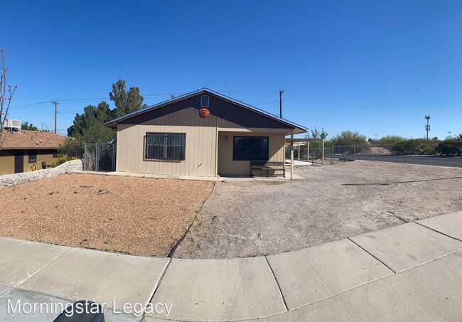 Foto del edificio - 3 br, 2 bath House - 1751 E Organ Avenue