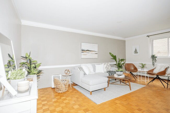 Photo du bâtiment - 1740 Taylor Avenue