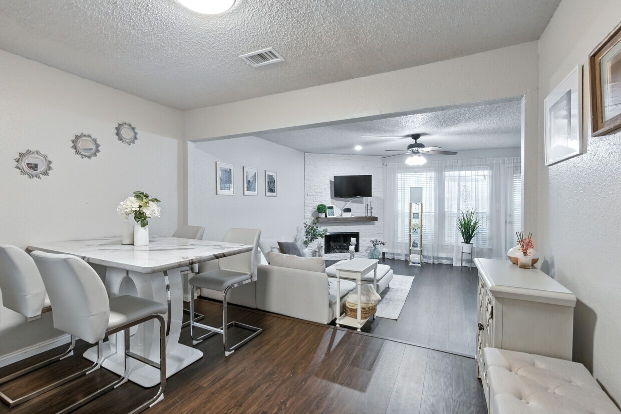 Foto principal - 2277 S Kirkwood Rd