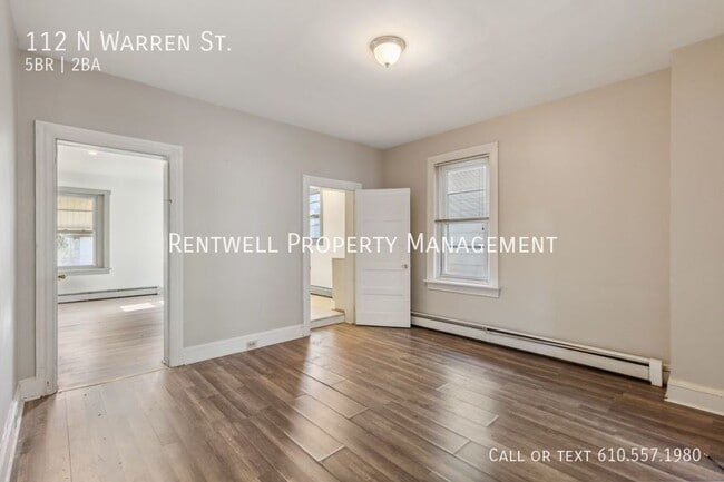 Building Photo - 112 N Warren St
