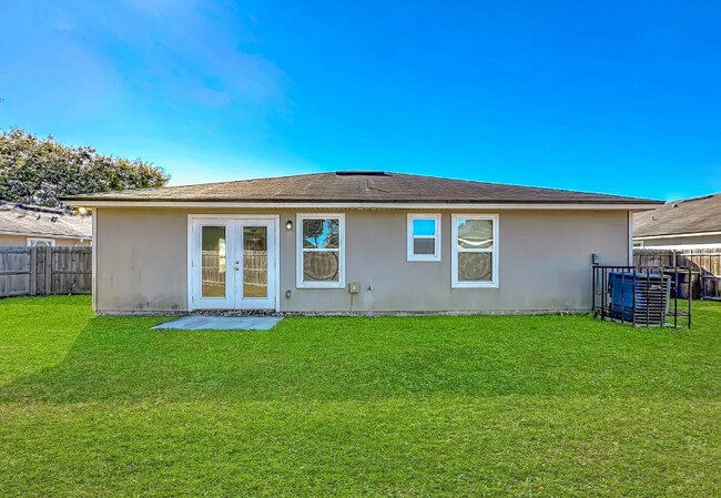 Foto del edificio - 9487 Thorn Glen Rd