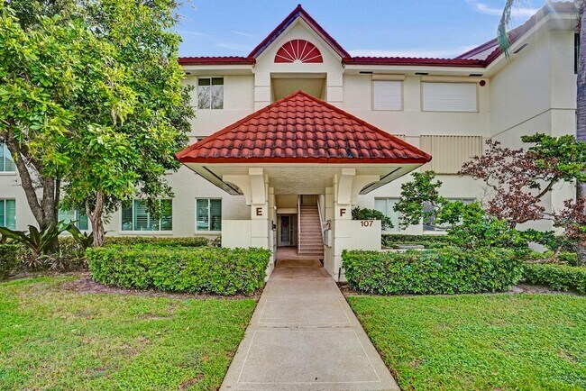 Foto del edificio - 107 Half Moon Cir