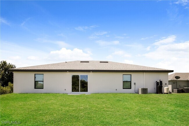 Foto del edificio - 3704 25th St SW