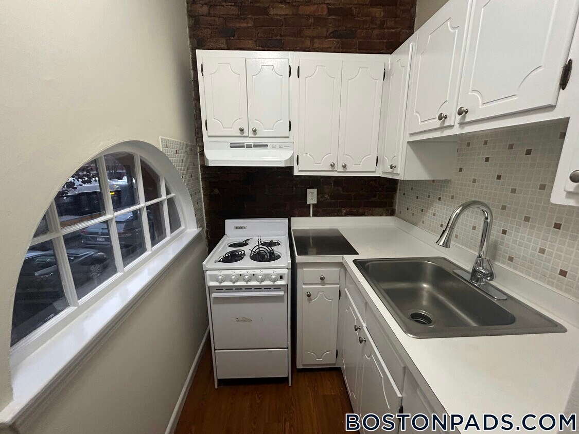 Foto principal - 70 S Huntington Ave