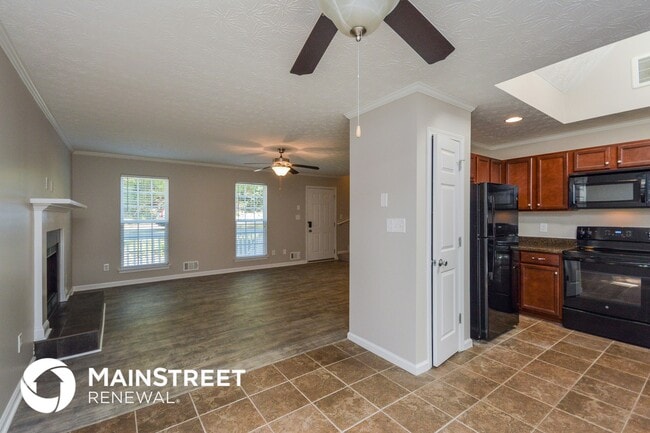 Building Photo - 40 Jill Ln