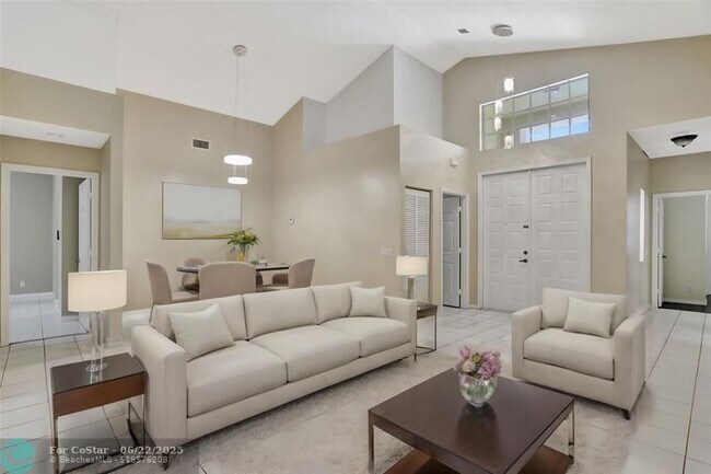 Foto del edificio - 6455 NW 78th Dr