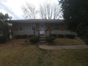 Building Photo - 9633 Duluth Dr