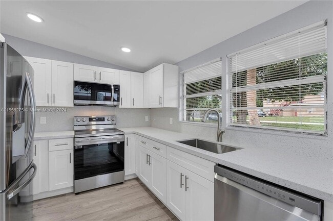 Building Photo - 145 SW 13th Avenue