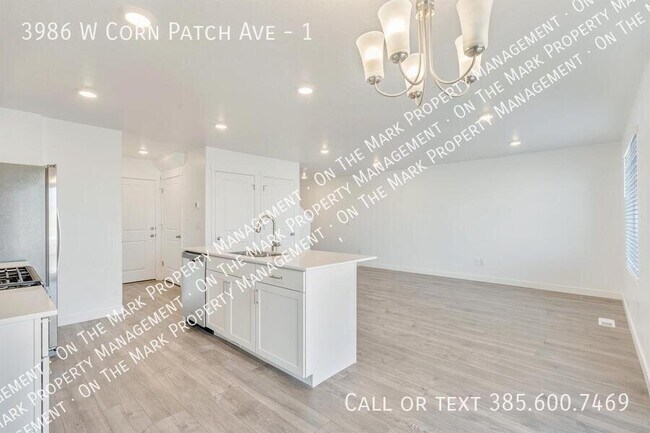Foto del edificio - 3986 W Corn Patch Ave