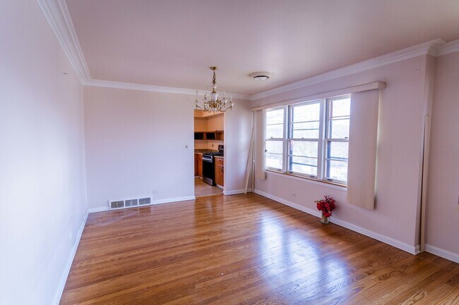 Building Photo - 7929 Karlov Ave