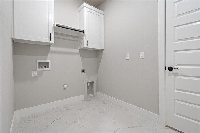 Foto del edificio - 7002 SW Basswood Ave