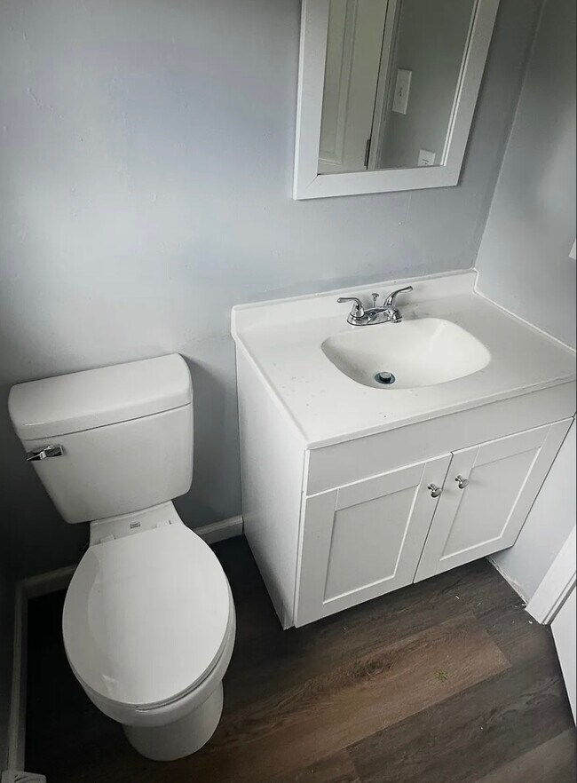 Foto del edificio - Charlotte's Crossing 74