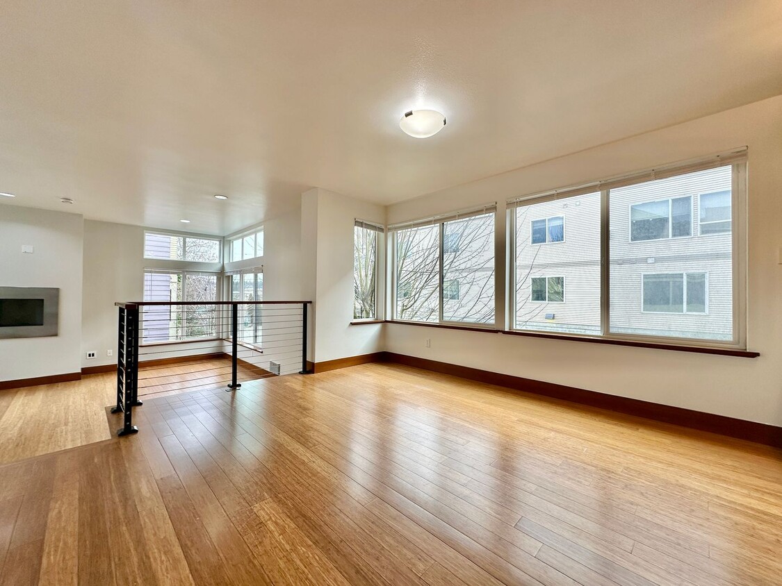 Primary Photo - Modern 3-Bedroom Townhome with Stunning Ro...