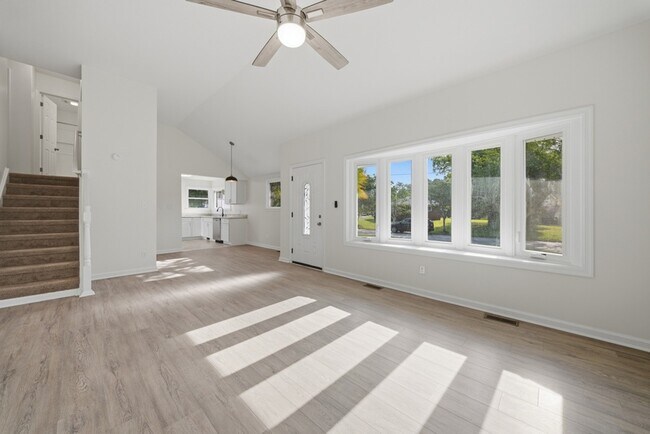 Foto del edificio - 313 Beacon Hill Ct