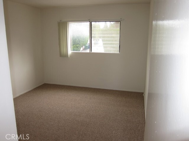 Building Photo - 630 San Vicente Blvd