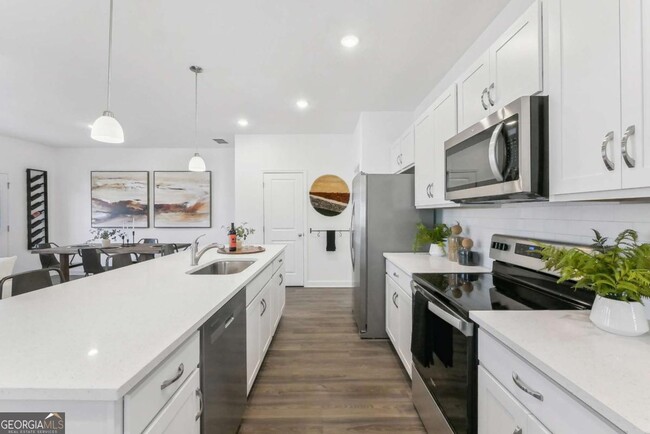 Building Photo - 3741 Denton Dr