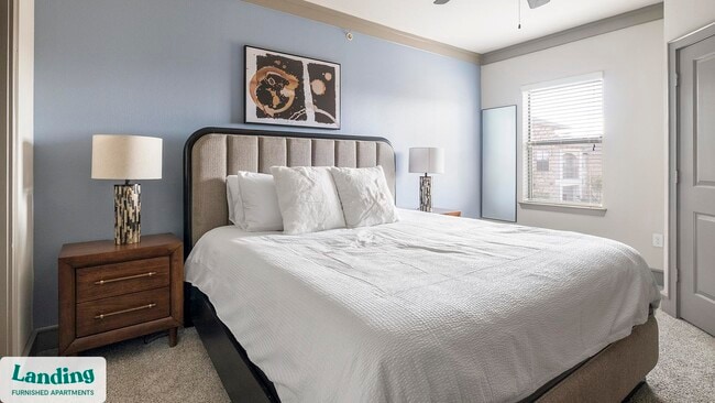 Building Photo - 18021 Kingsland Blvd