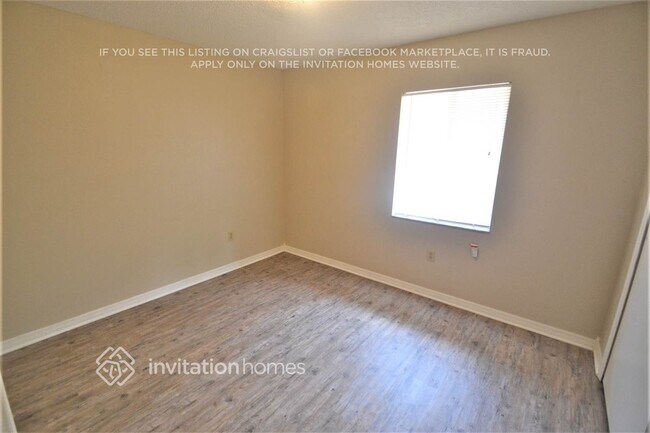 Foto del edificio - 7141 Green Needle Dr