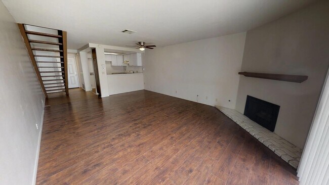 Building Photo - For Lease! 2/1.5 Two-Story Condominium in Colton, California.