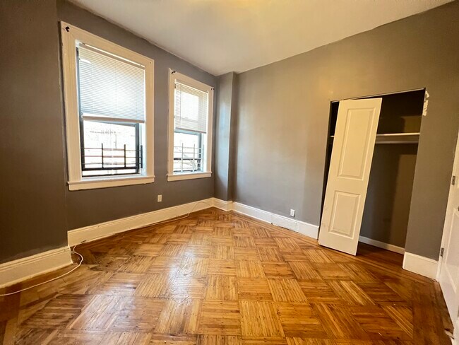 156 Grant Ave Unit 6 - 158 Grant Ave