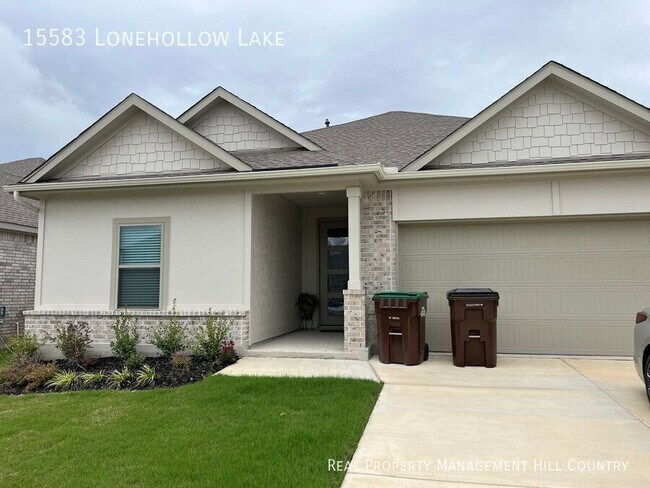 Foto del edificio - 15583 Lonehollow Lk