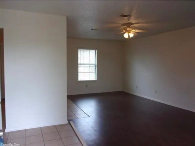 Building Photo - 1722 W 44th St