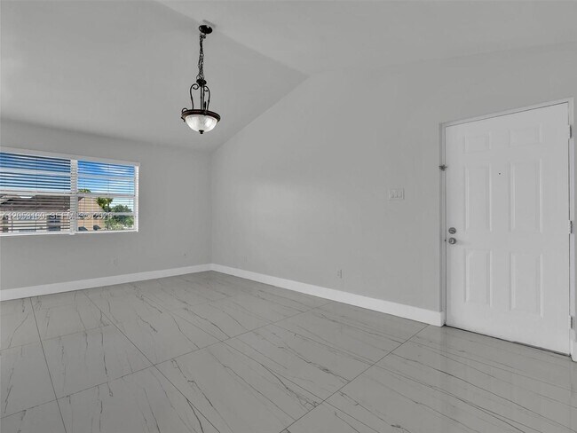 Foto del edificio - 15325 SW 106th Terrace