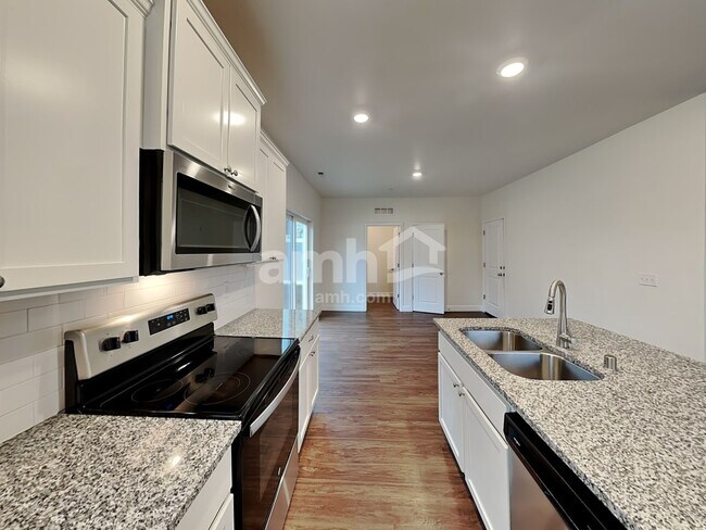 Foto del edificio - 10601 136th St Ct E