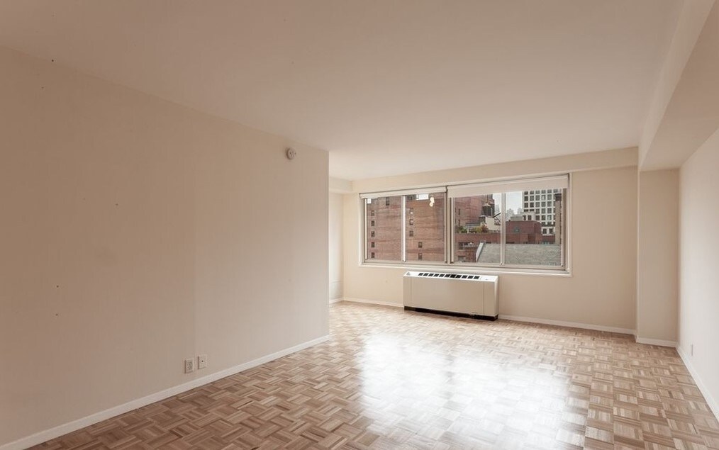 Foto principal - 55 W 14th St