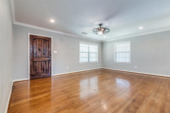 Foto del edificio - 4428 Jefferson St