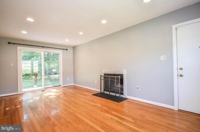 Building Photo - 11309 Brandy Hall Ln