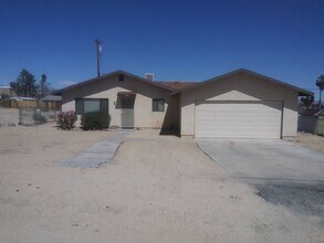 Building Photo - 71522 Juanita Dr