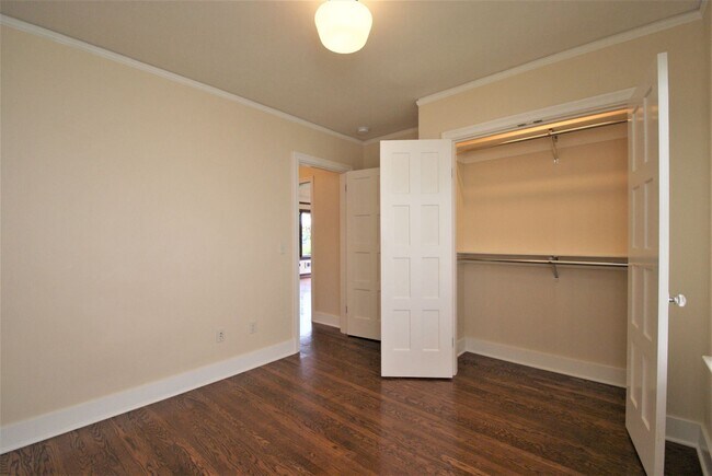 Foto del edificio - 1108 9th Ave W