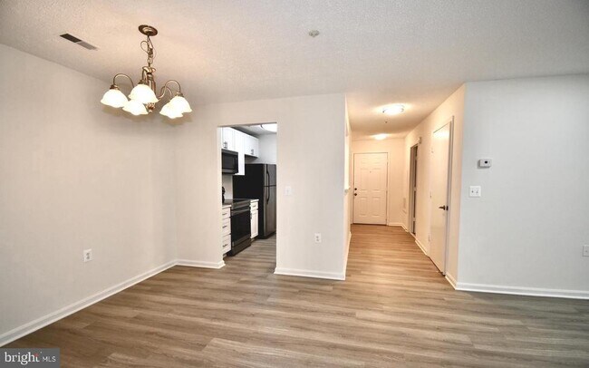 Foto del edificio - 12901 Churchill Ridge Cir