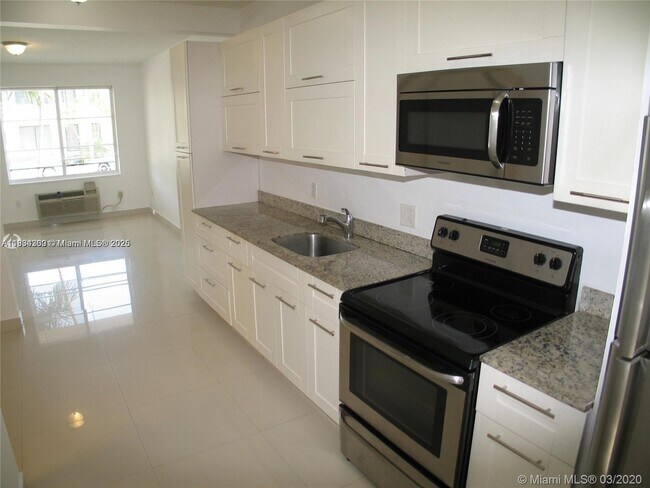 Foto del edificio - 540 74th St