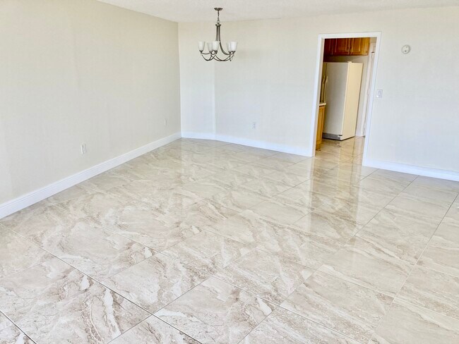 Foto del edificio - 13951 SW 66th St