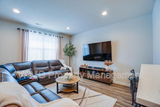 Foto del edificio - 18402 NE 46th Pl