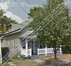 Building Photo - 324 Austin St