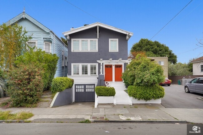 Building Photo - 1035 63rd St