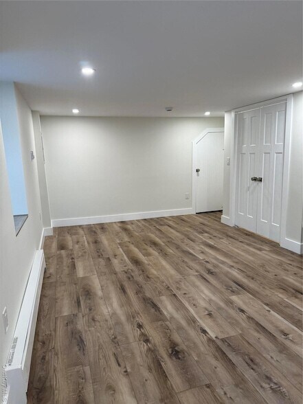 Foto del edificio - 32 Ketchum Rd