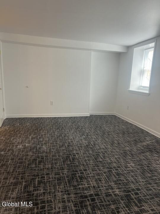 Building Photo - 31 Elm St