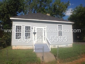 Building Photo - 1031 15th St SW