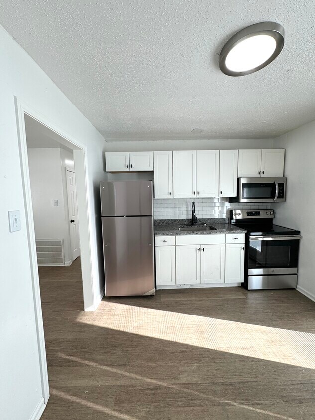 306 N Jackson St, Salisbury, NC 28144 Apartments in Salisbury, NC