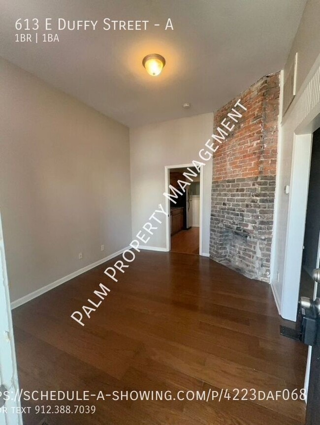 Foto del edificio - 613 E Duffy St