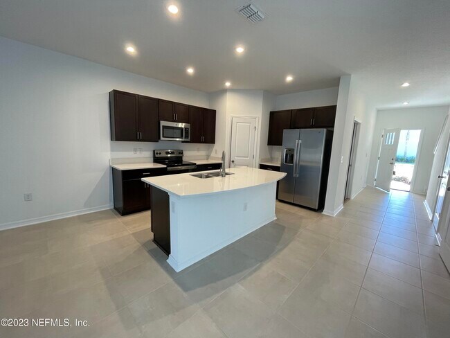 Foto del edificio - 13092 Bachara Wy