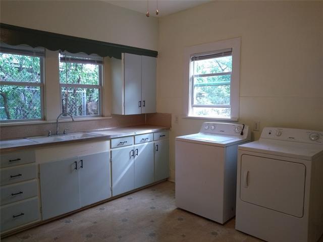 Building Photo - 309 Sayles Blvd