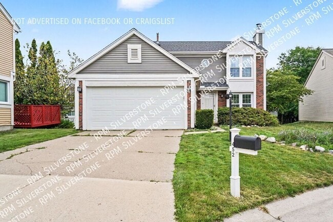 Foto del edificio - 452 Farmridge Ct