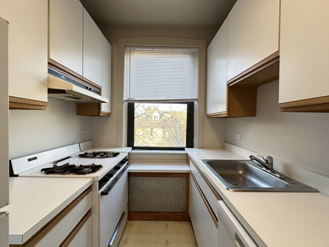 Foto del edificio - 1321 Oak Ave