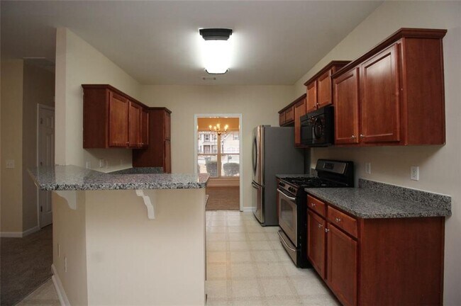 Foto del edificio - 5670 Winter Bluff Way NE